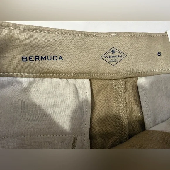 St. John's Bay  🆕 Women’s Mid-Rise Bermuda Shorts Size 8. 🆕🆕 - Picture 9 of 13